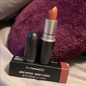 MAC Cosmetics Satin Lipstick - 822 Spirit